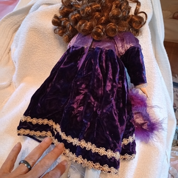 PURPLE Porcelain Doll With Matching Hat And Purse Curly Hair - Picture 4 of 4